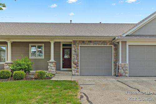 4636 Windsor Hill Dr, Hudsonville, MI, 49426-2909 | Card Image