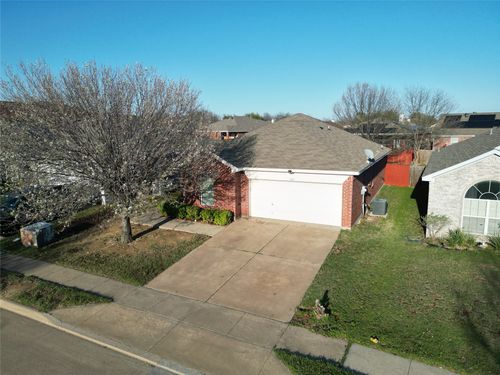 6436 Waterhill Ln, Fort Worth, TX, 76179-4193 | Card Image