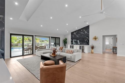 8611 Gullane Ct, Palm Beach Gardens, FL, 33412-1609 | Card Image