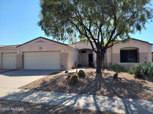 11598 N Flat Iron Dr, Tucson, AZ, 85737-3716 | Card Image