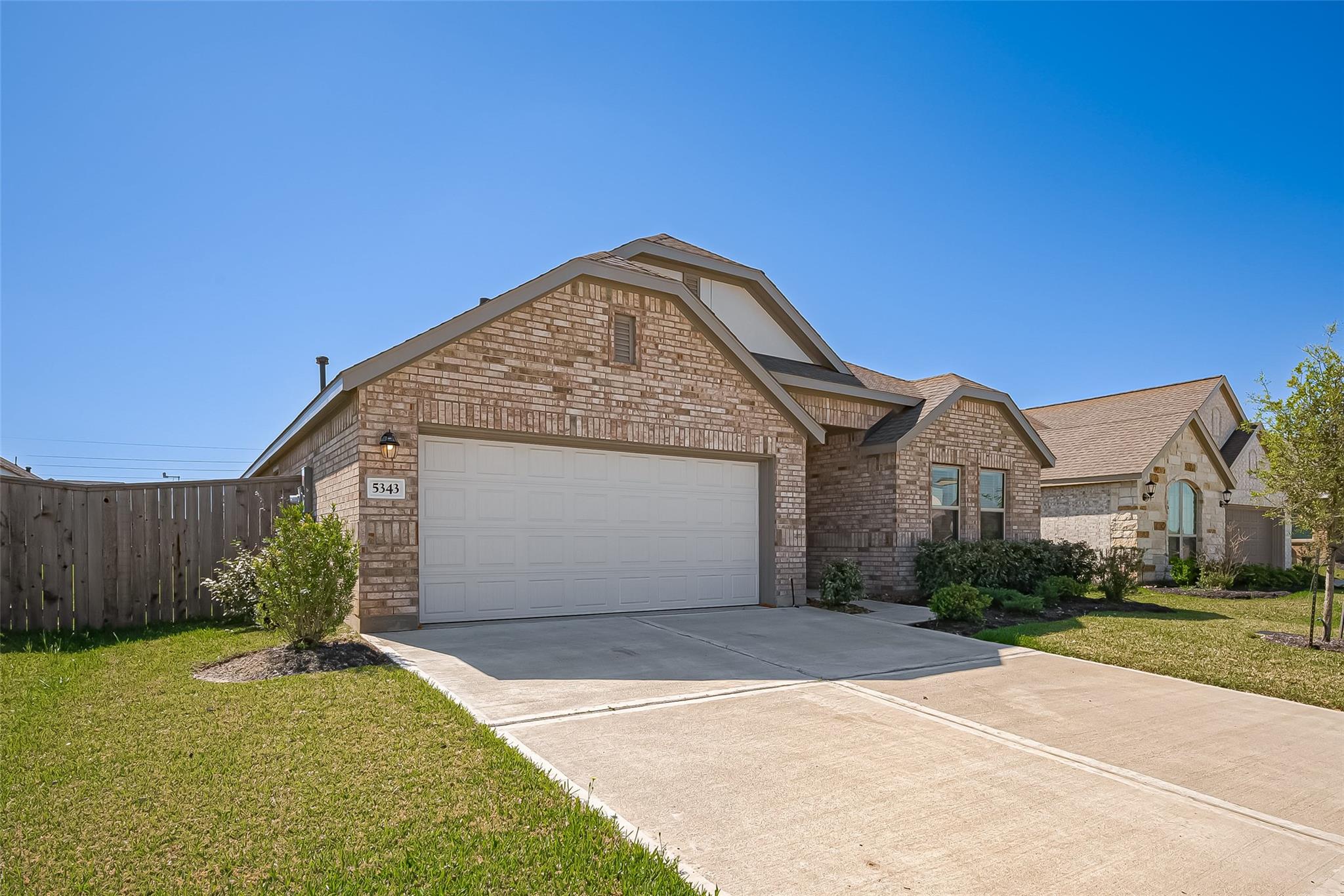 Residential Lease in Richmond 4