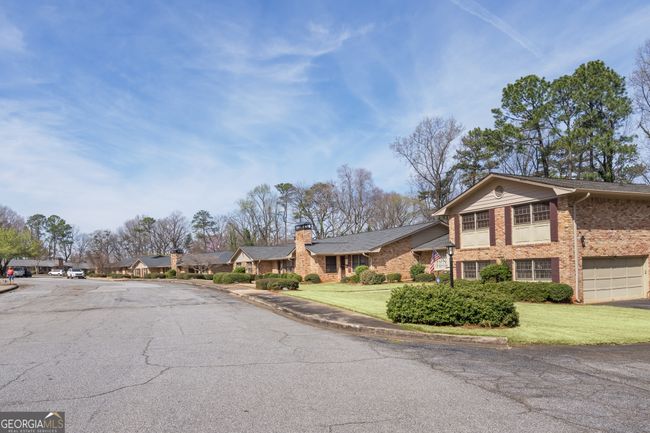 3346 Stonecrest Ct, Condo with 2 bedrooms, 2 bathrooms and null parking in Chamblee GA | Image 24