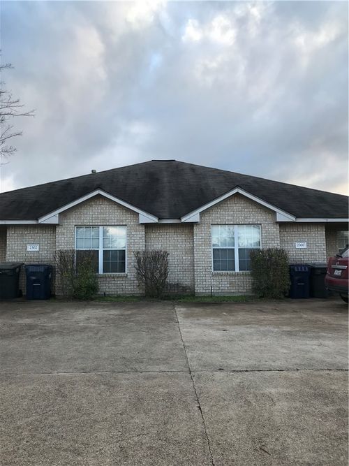 2300 Antelope Ln, College Station, TX, 77845-6593 | Card Image