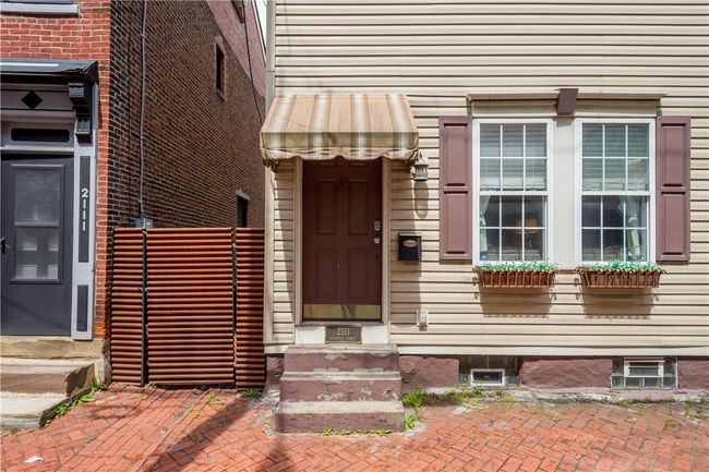 2113 Wharton St, House other with 3 bedrooms, 2 bathrooms and null parking in Pittsburgh PA | Image 4
