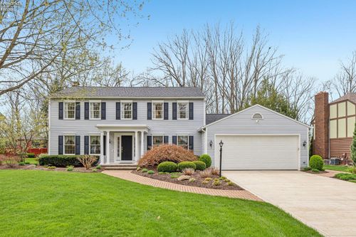 6860 Cliffside Drive, Vermilion, OH, 44089 | Card Image