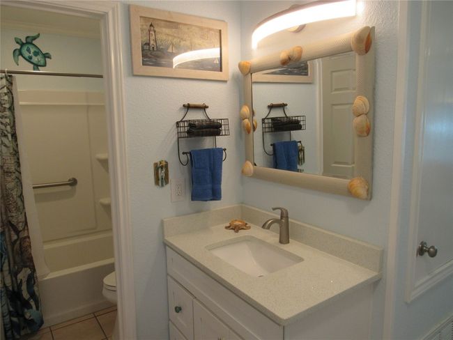 FUll Bath | Image 22