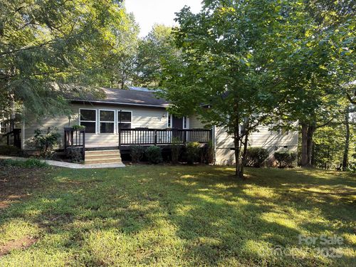 112 Center Ridge Dr, Rutherfordton, NC, 28139-8610 | Card Image