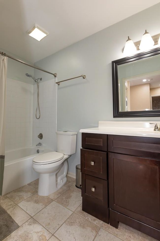 APT-4 - 825 Merrywood Gln, Condo with 2 bedrooms, 2 bathrooms and null parking in Memphis TN | Image 9