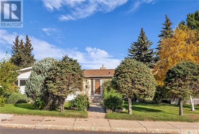 1904 Pembina Ave, House other with 4 bedrooms, 3 bathrooms and null parking in Saskatoon SK | Image 3