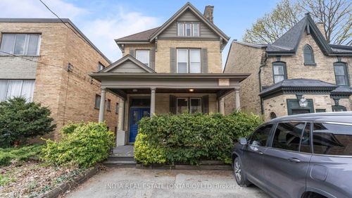 31 Cartwright St, London, ON, N6B2W5 | Card Image