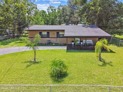 8524 Howell Drive, House other with 3 bedrooms, 2 bathrooms and null parking in Jacksonville FL | Image 2