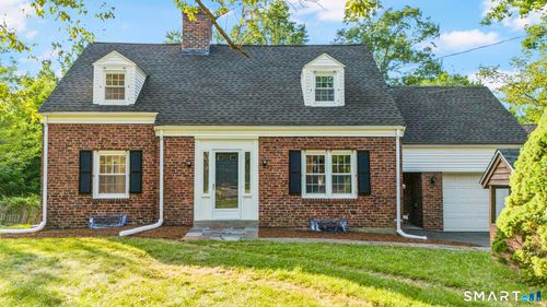282 Tunxis Rd, West Hartford, CT, 06107-3135 | Card Image