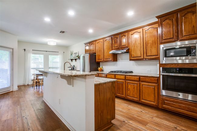 5800 Broken Spur, House other with 5 bedrooms, 3 bathrooms and null parking in Mckinney TX | Image 6
