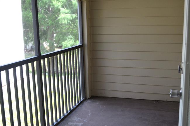 Balcony | Image 15