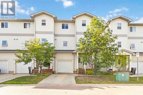 2-313 Millennium Dr, Fort Mcmurray, AB, T9K0M2 | Card Image