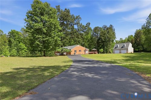 19001 Duval Rd, Moseley, VA, 23120-1179 | Card Image