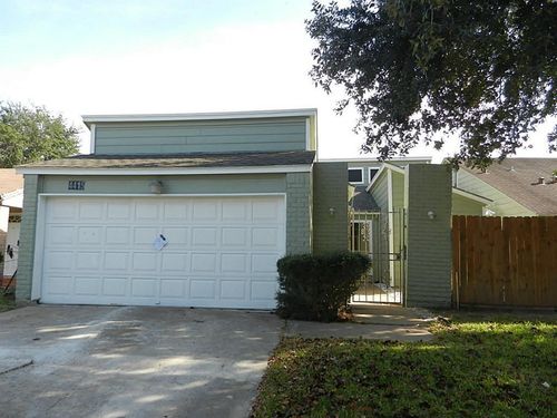 4415 Bugle Rd, Houston, TX, 77072-1825 | Card Image