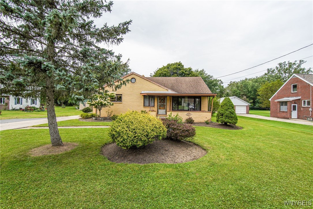 Borden Rd, Buffalo, NY 14224
