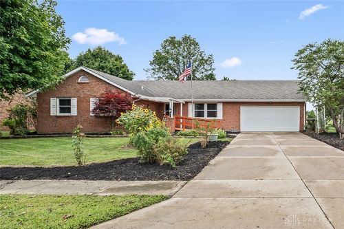 429 Meadowlark Ln, Eaton, OH, 45320-1959 | Card Image