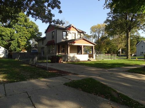 665 Dennis Street, Adrian, MI, 49221 | Card Image