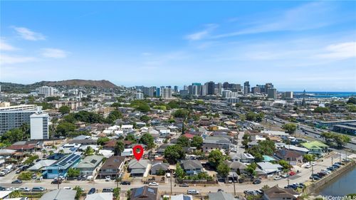 1457 Kokea St, Honolulu, HI, 96817-2810 | Card Image