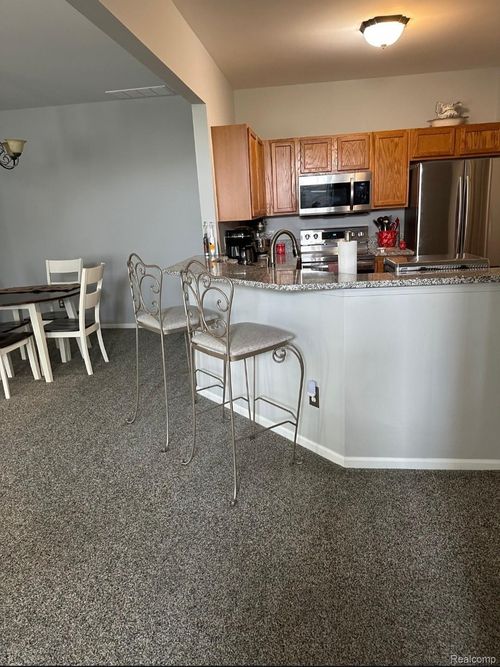 147-51561 Stern Ln, Chesterfield, MI, 48051-2346 | Card Image