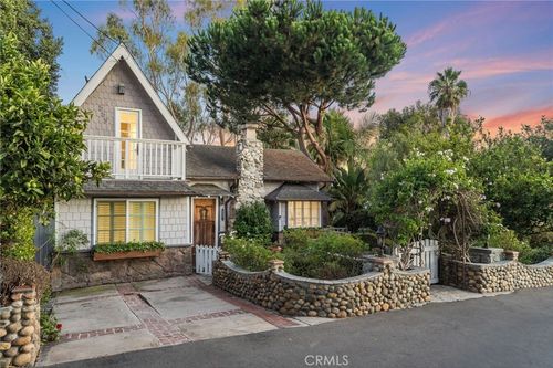 559 Calliope St, Laguna Beach, CA, 92651 | Card Image