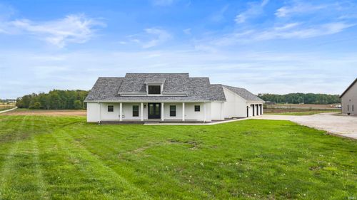 11499 Nobles Chapel Rd, Elberfeld, IN, 47613-9025 | Card Image