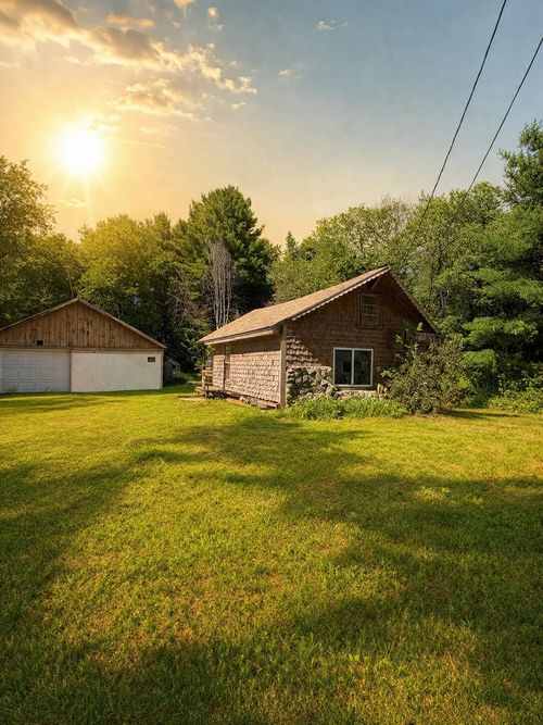 9 Dadmun Dr, Casco, ME, 04015-3214 | Card Image