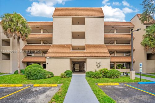 105-8-601 Ives Dairy Rd, Miami, FL, 33179-5487 | Card Image