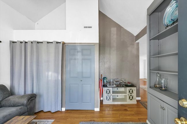 313 E Oliver St, House other with 1 bedrooms, 1 bathrooms and 2 parking in Mansfield IL | Image 6