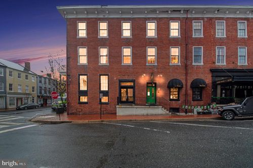 3a-200 Hanover St, FREDERICKSBURG, VA, 22401-5900 | Card Image