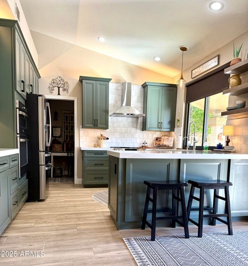 9627 W Menadota Dr, Peoria, AZ, 85382-4198 | Card Image