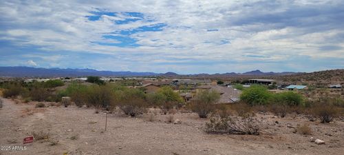 11-4375 Black Mountain Rd, Wickenburg, AZ, 85390-1152 | Card Image