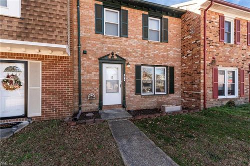 2449 Reagan Ave, Virginia Beach, VA, 23454-3943 | Card Image