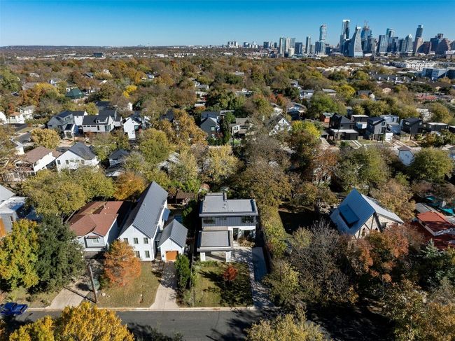 1702 Bauerle Ave, House other with 4 bedrooms, 3 bathrooms and 2 parking in Austin TX | Image 37