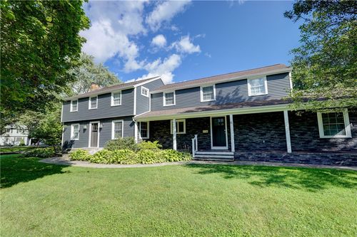10 Hunters Ln, Rochester, NY, 14618-4212 | Card Image