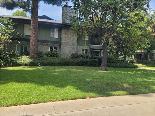 1209 S Orange Grove Avenue, Pasadena, CA, 91105 | Card Image
