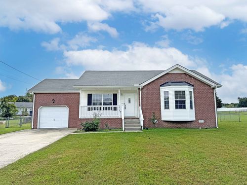 1212 Kendall Dr, Clarksville, TN, 37042-3190 | Card Image