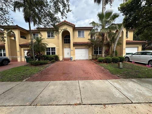 238-238 Magnolia Ave, Davie, FL, 33325-6726 | Card Image