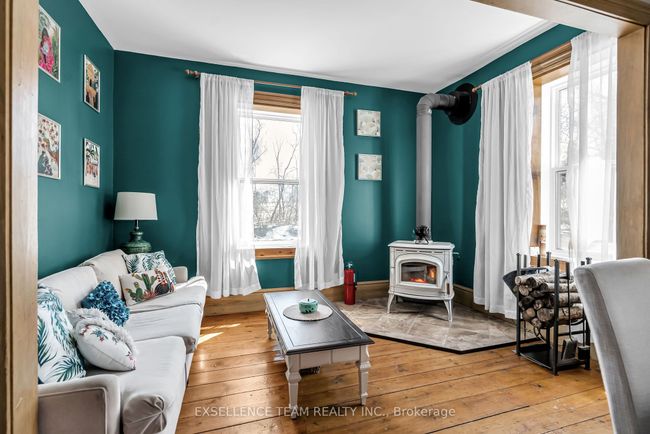 1654 County Rd, House other with 4 bedrooms, 2 bathrooms and 6 parking in Dunvegan ON | Image 16