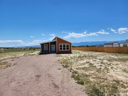 772 7th St, Penrose, CO, 81240-9747 | Card Image