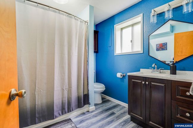 6700 Acorn Way Se, House other with 3 bedrooms, 2 bathrooms and null parking in Turner OR | Image 13