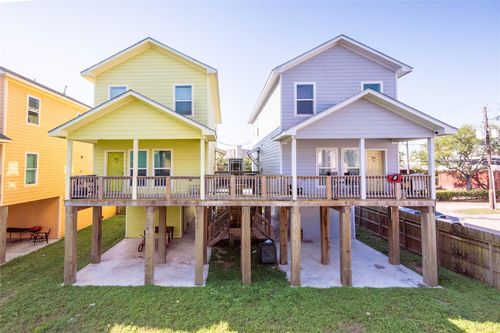 2113 Sealy St, Galveston, TX, 77550-2307 | Card Image