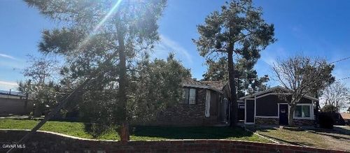 43119 7th St E, Lancaster, CA, 93535-4749 | Card Image