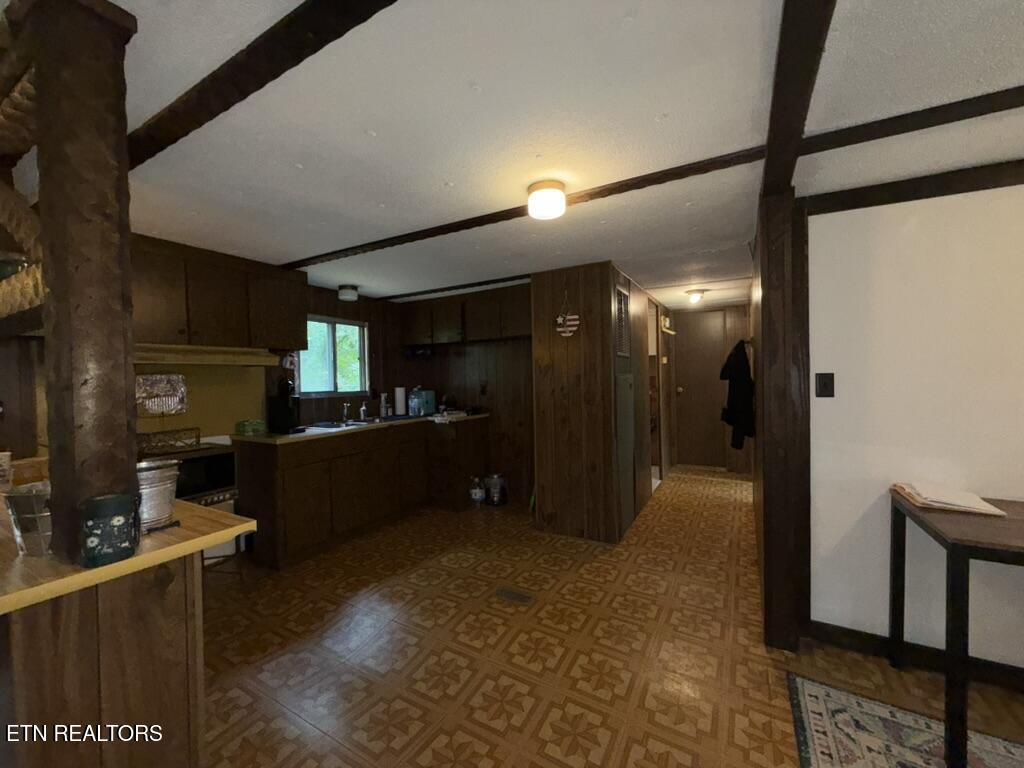 Residential in Rockwood 4
