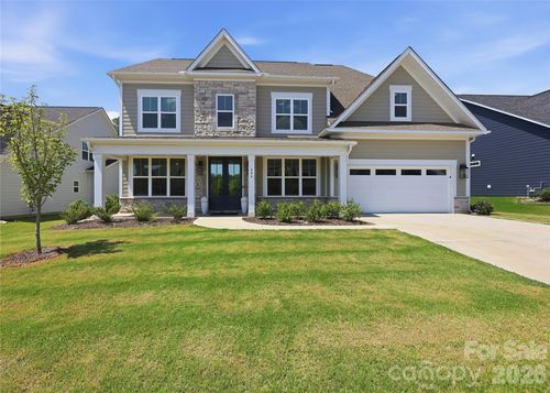 444 Lucky Dr Nw, Concord, NC, 28027-5654 | Card Image