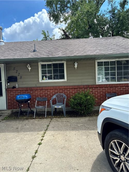 5778 Brandt Pike, Huber Heights, OH, 45424-4306 | Card Image