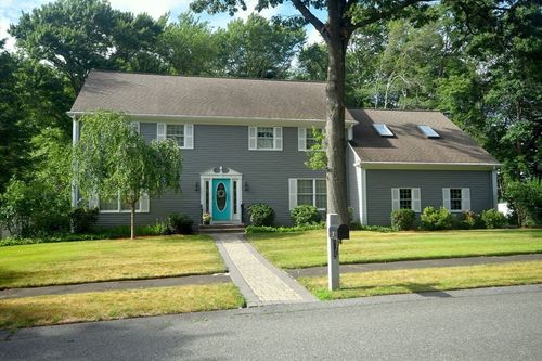 1 Burnham Ln, Danvers, MA, 01923-1745 | Card Image