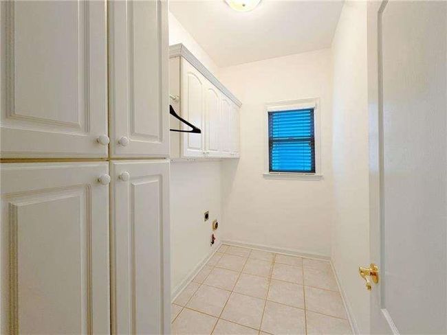3195 Vickery Dr Ne, House other with 6 bedrooms, 4 bathrooms and 2 parking in Marietta GA | Image 22